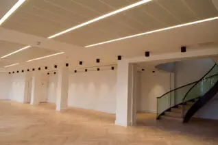 Palms Court-01