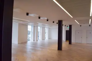 Palms Court-22