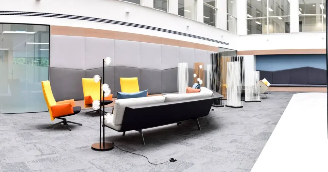 Atrium 01