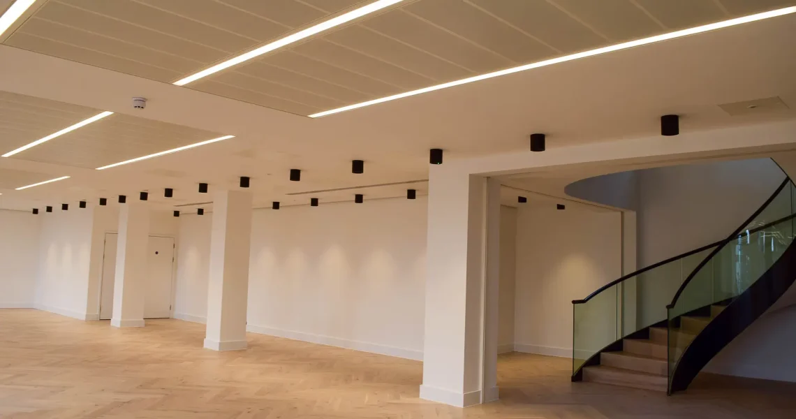 Palms Court-01